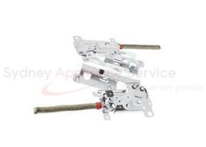 AEG DISHWASHER DOOR HINGE;KIT LEFT AND RIGHT;ADO - 4055379244
